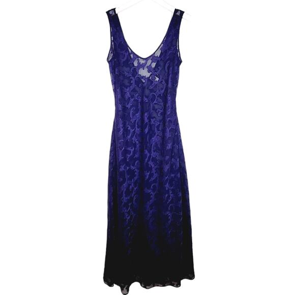 Victoria's Secret Gold Label Purple Sheer Lace Nightgown and Robe - Size S - Picture 13 of 15